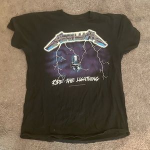 Metallica shirt